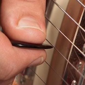 Plectrum