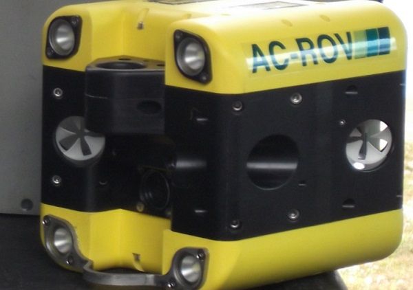 AC-ROV 100