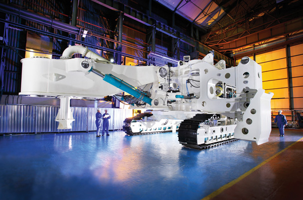 Seabed mining robot