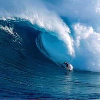 Fibreglass or Kevlar surfboards
