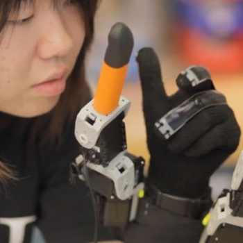Supernumerary Robotic Fingers