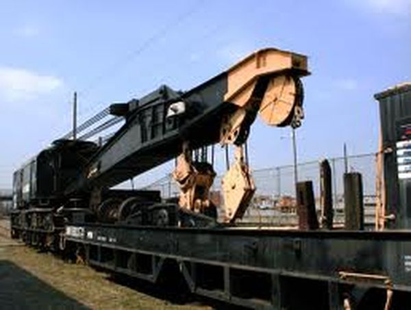Railroad crane