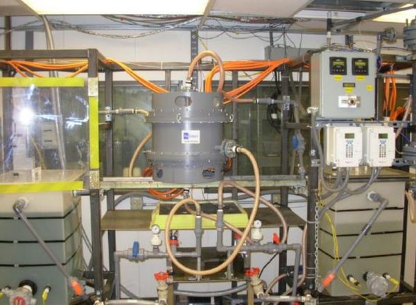 Electrochemical Denitration and Caustic Generation (EDCGe)