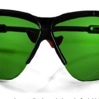Colour vision glasses