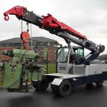 Pick and carry crane