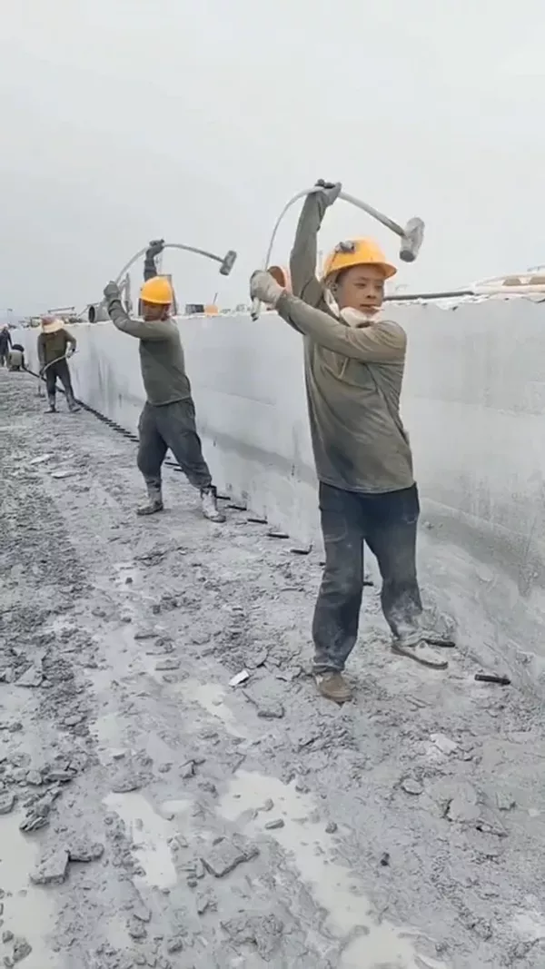 Flexible Sledgehammer