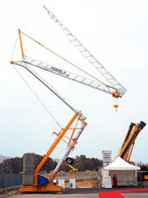 Self-erecting crane