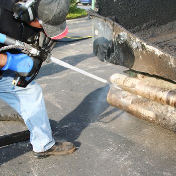 Dry ice blasting