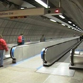 Moving walkway