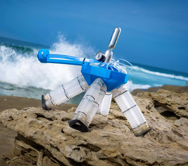 Electronics-Free Soft Robot