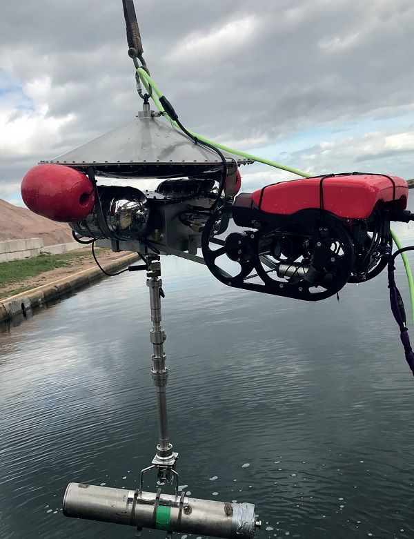Variable buoyancy heavy lift ROV