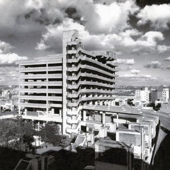 Multi storey car park