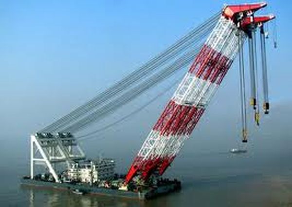 Floating crane