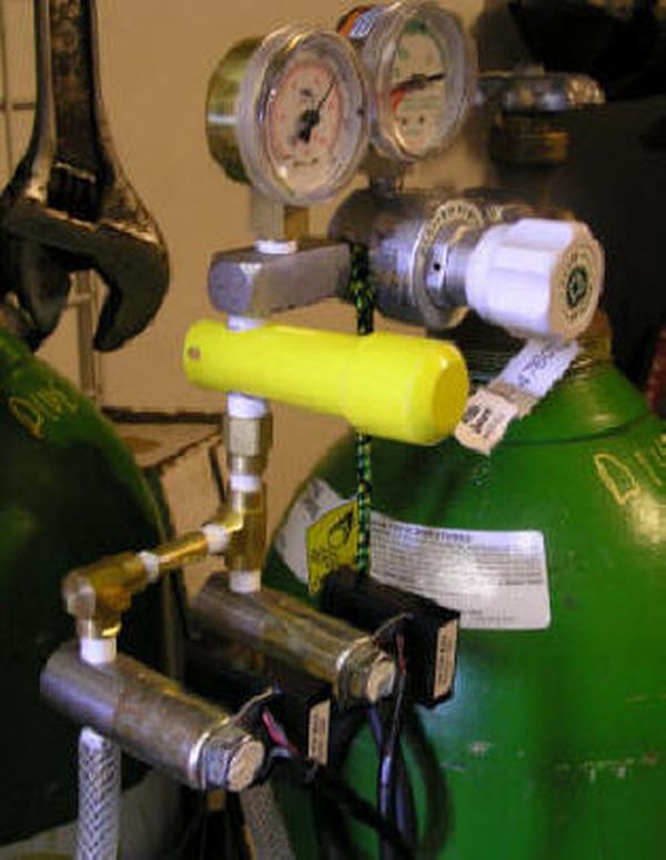 Partial pressure blending
