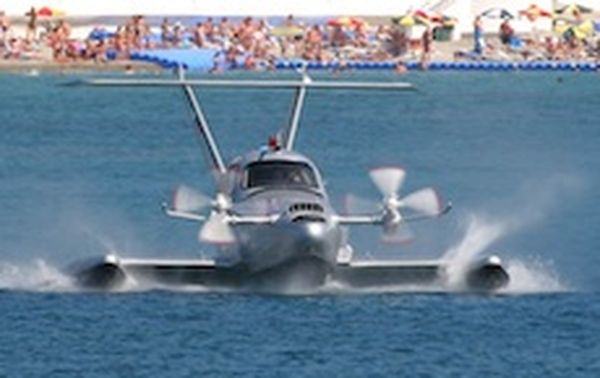 Wing-in-ground effect aircraft