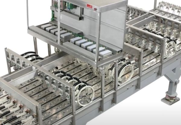 Aeroball Measurement System (AMS)