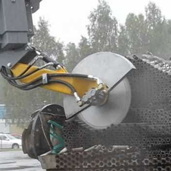 Brokk Attachment - Cut Off Saw