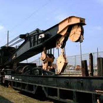 Railroad crane