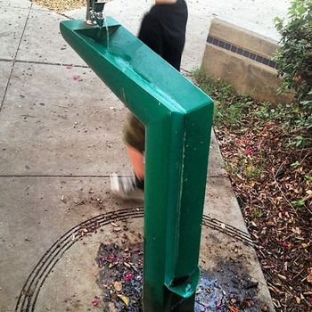 Water Fountain (Universal)