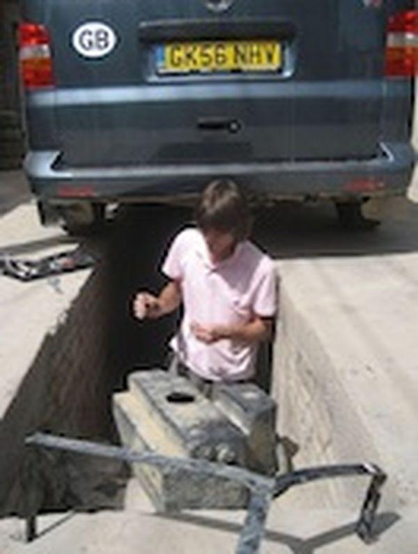 Mechanic's pit