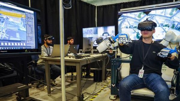 Argonne’s dual-armed telerobotic system