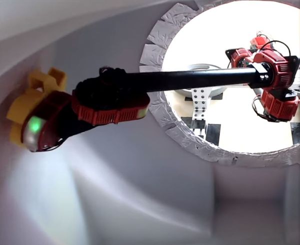 Tank Cleaning Robotic Arm