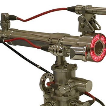 Laser-holographic visual testing for crack detection
