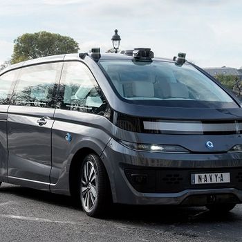 Autonum Cab