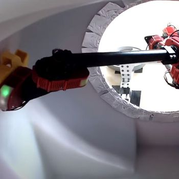 Tank Cleaning Robotic Arm