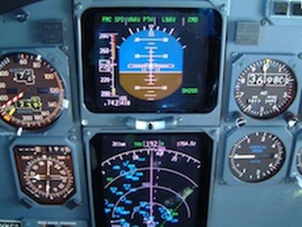 Alternate air system for aircraft instruments