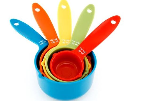 Measuring cups or spoons
