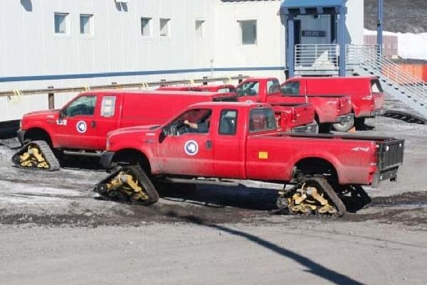 Snow vehicles